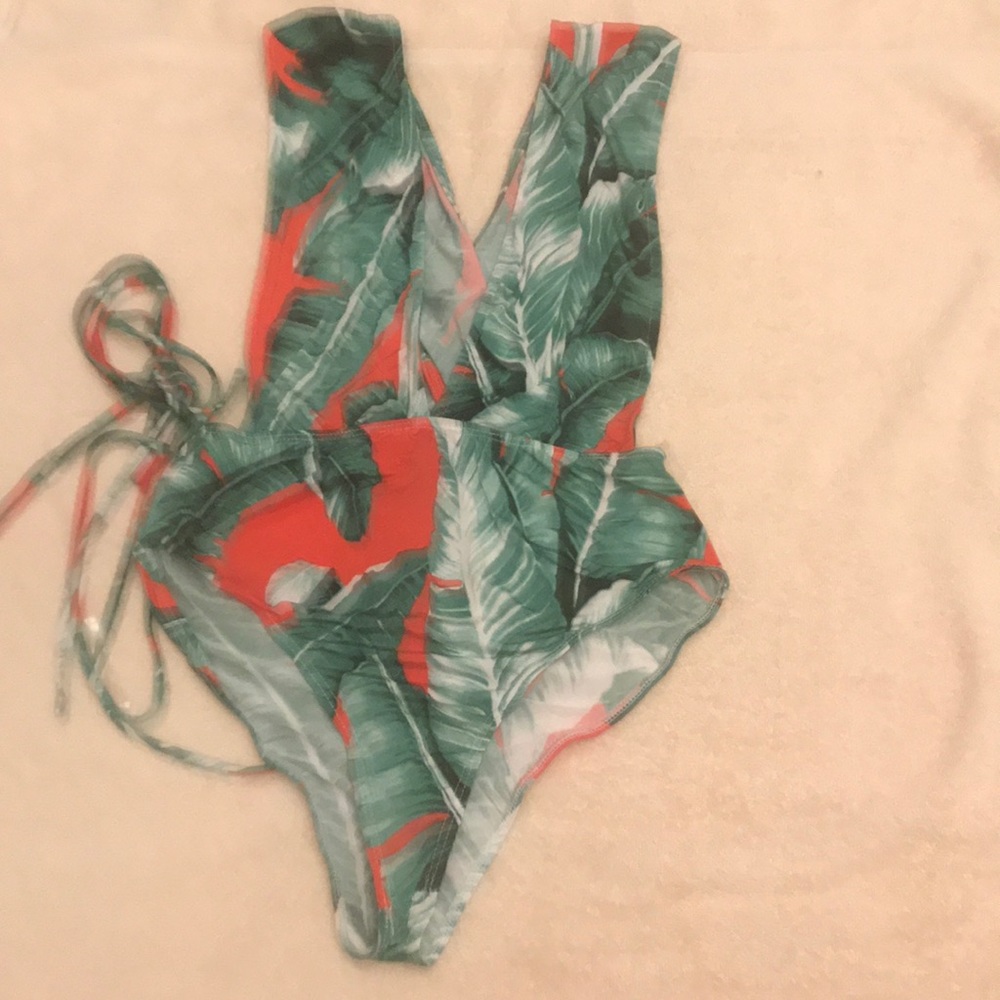 Palm Leaves bodysuit and kimono set - Picture 3 of 6